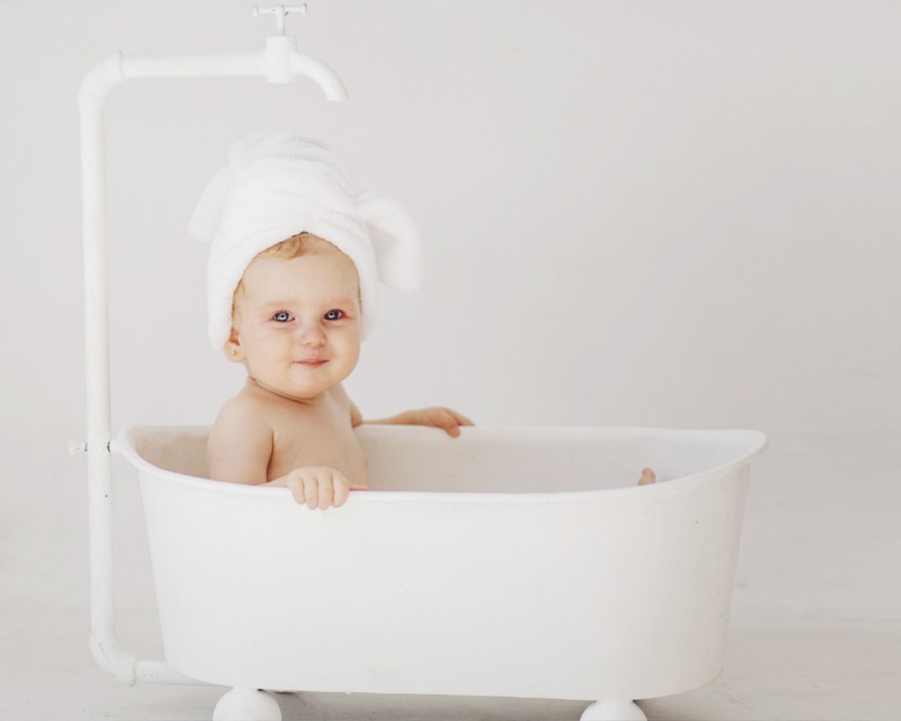Tips sobre cómo bañar a un nacido - PRINCESA CORONA