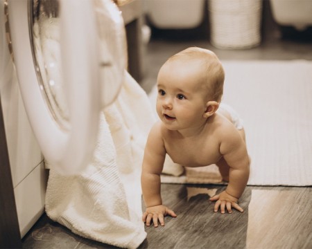 Cómo lavar e higienizar correctamente la ropa de tu bebé